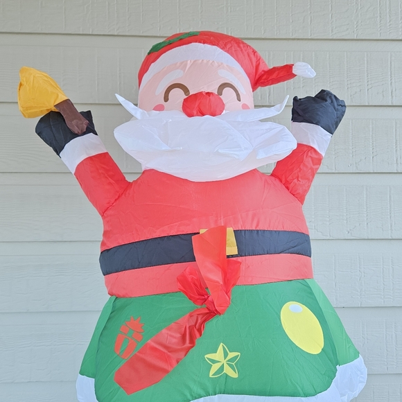 LED Airblown 7Ft Christmas Tree Inflatable Santa Star Presents Snowman Reindeer - Picture 3 of 7